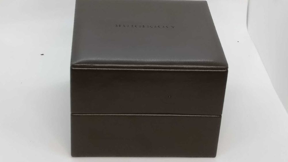 Caixa de relógio Burberry