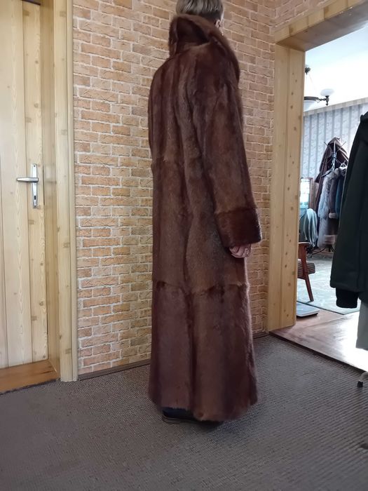 Futro długie z dzikich norek Piękne!!!