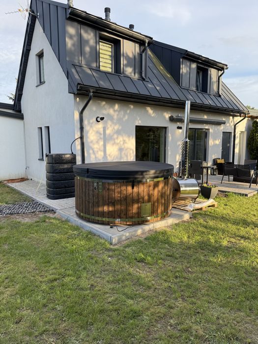 Domek 84m2 z balia i basenem na wylacznosc/Mikołajki( Stare Sady)!