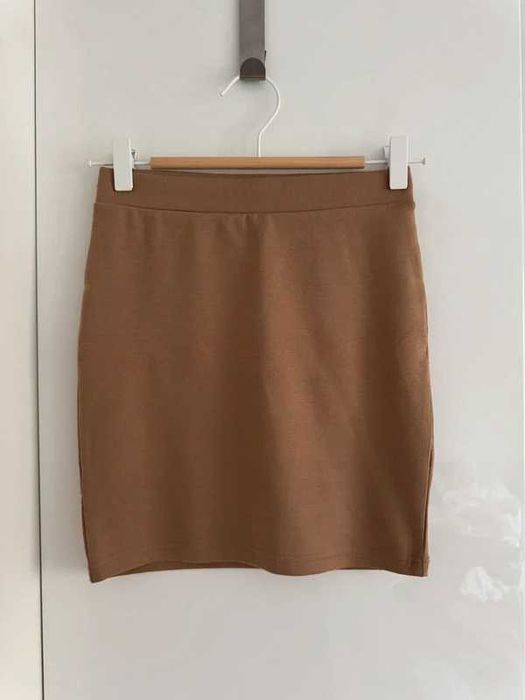 Spódnica damska XXS 32 Sinsay mini przed kolano na gumce prosta