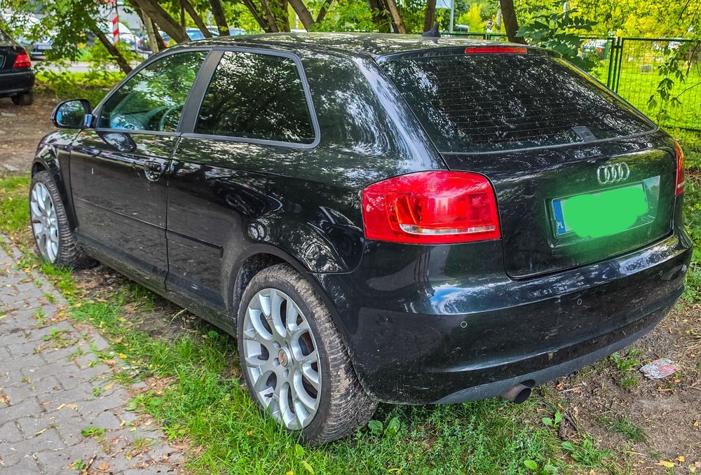 Audi A3 8P polift 1.6 102km 2009r 280 tyś km ALU 18" climatronic  okazja