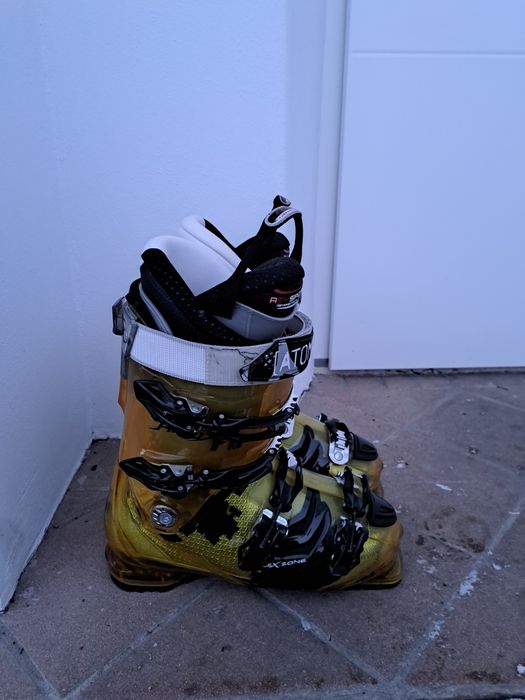 Buty narciarskie atomic 40