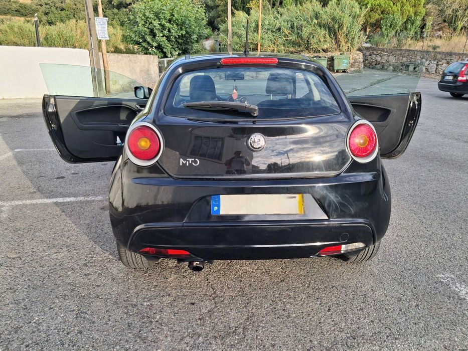 Alfa Romeo MiTo — fotografia 3