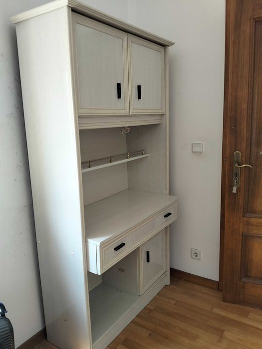 Móveis quarto branco (ideais para quarto estudante ou criança)
