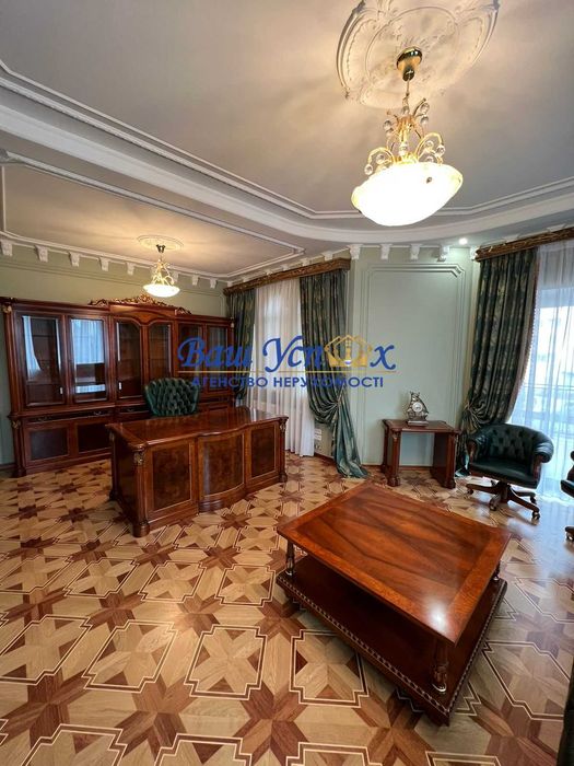 Продажа дома с ремонтом в классическом стиле на Софиевской Борщаговке.