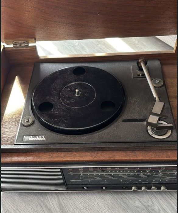 Radio z gramofonem Unitra Fonica Donatina PRO Retro (M2)