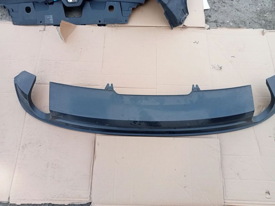 dokładka zderzaka tył audi a 4 b 9 8w0807521g