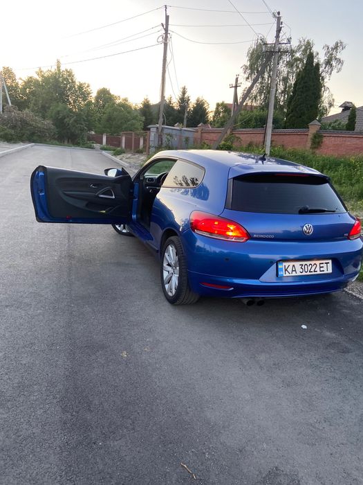 Продамю автомобіль Фольксваген сірокко 2009 року