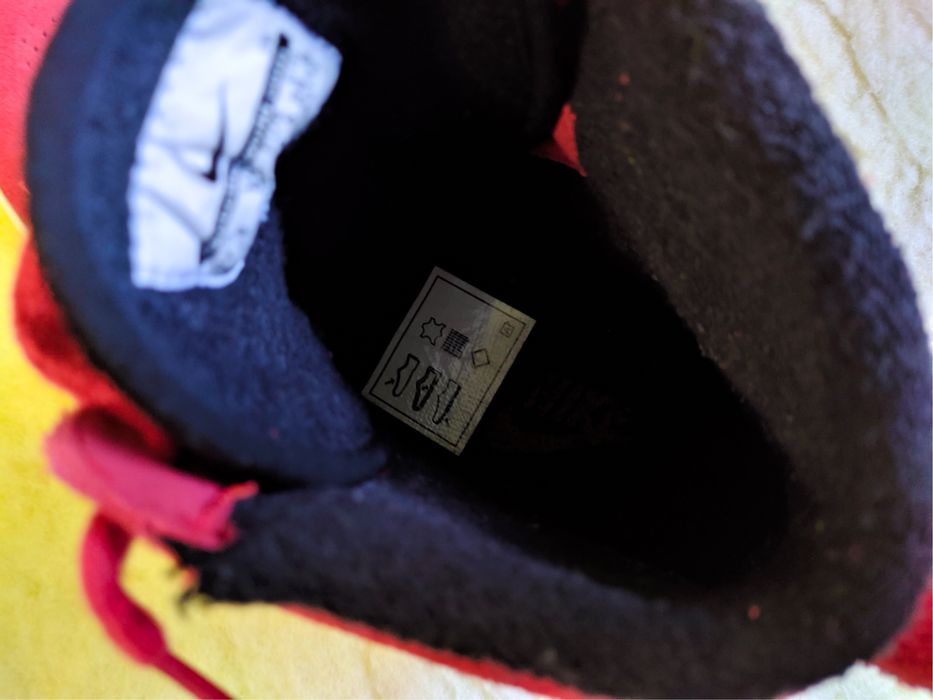 Кросівки  Nike  535656 600