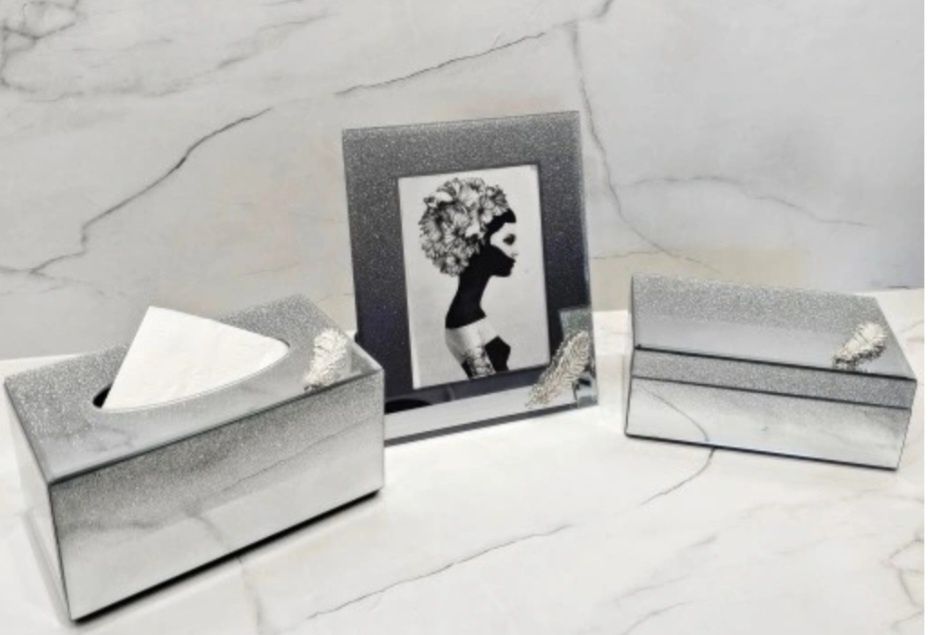 Chustecznik lustrzany brokat pojemnik Glamour piórko 22 x 13 x 11 cm