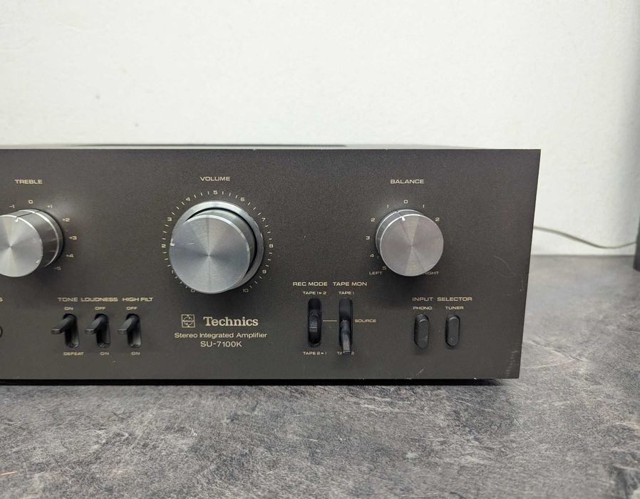Стерео підсилювач TECHNICS SU-7100K.