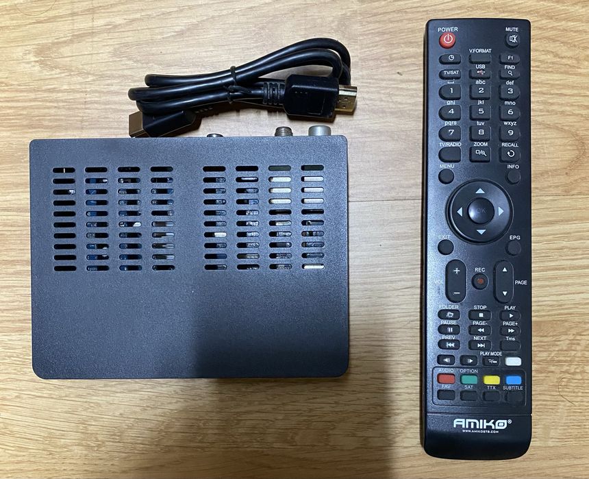 Recetor satelite Amiko mini combi