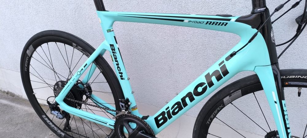 BIANCHI ARIA E-ROAD, Shimano Ultegra, Rozmiar 57