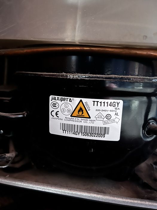 Lodówka Whirlpool 187x65x60