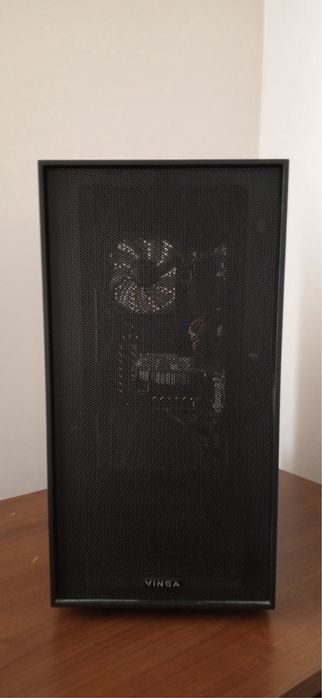 Системний блок з монітором