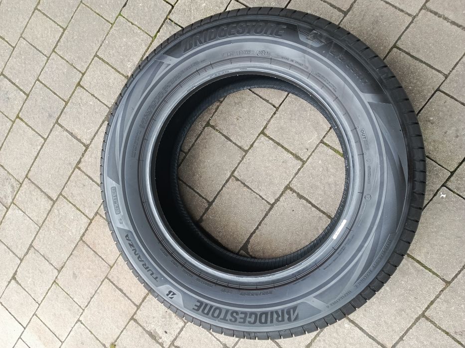 Opony letnie BRIDGESTONE TURANZA 215/65/R17. 99V Dot0225r