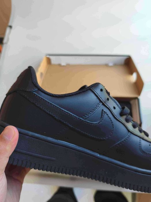 Nike, damskie czarne trampki, rozmiar 39