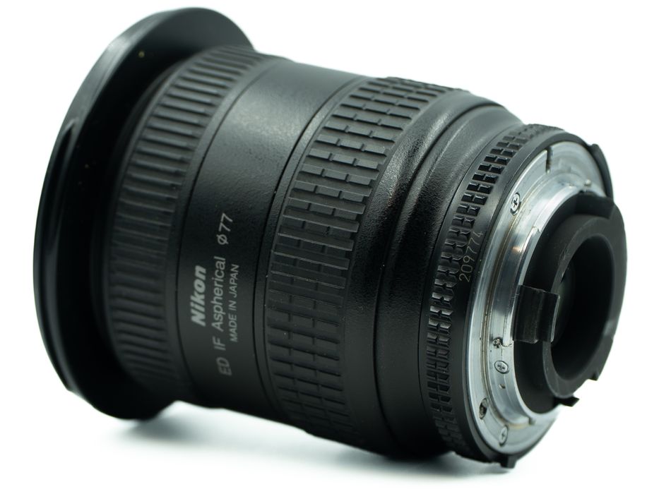 Obiektyw Nikon AF Nikkor 18-35 mm f/3.5-4.5 D ED pod Nikon F