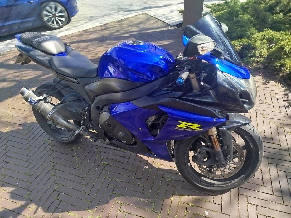 Gsxr 1000 K9 (urgente)