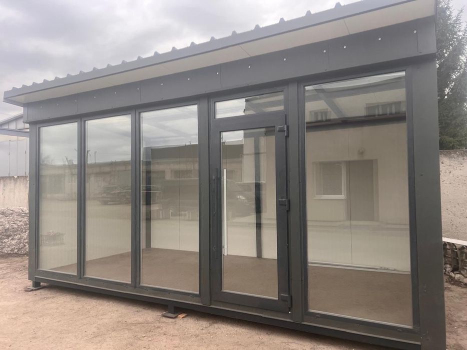 Продається сучасний МАФ з якісним виконанням.