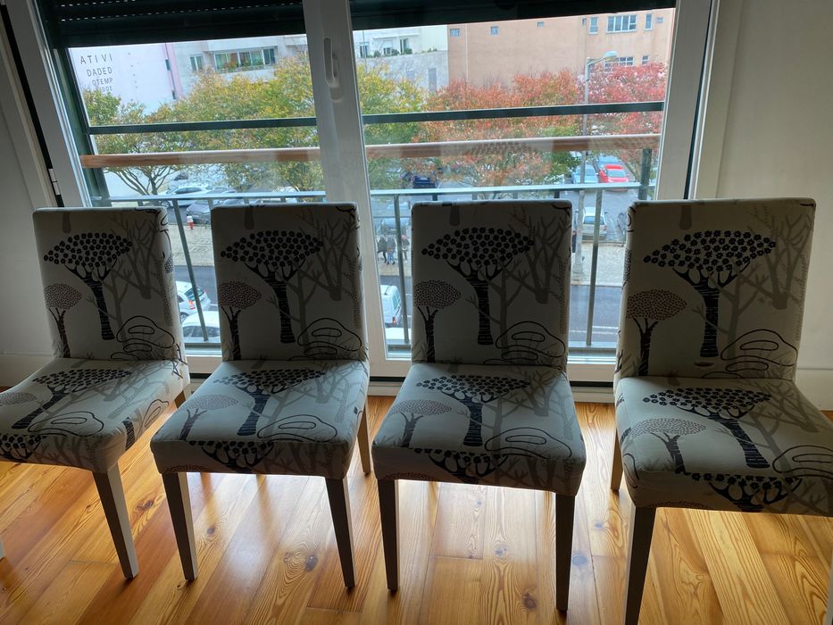 4 Cadeiras Sala de Jantar (tecido com padrão)