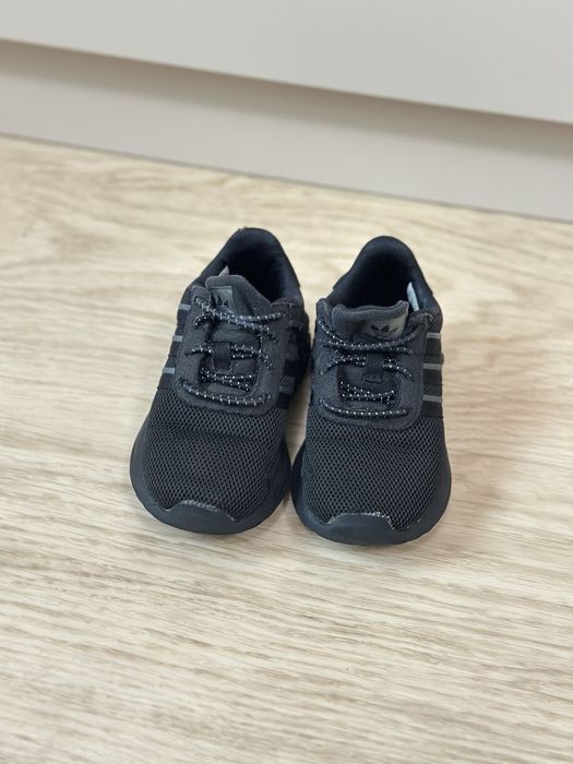 Кросівки adidas 13 см