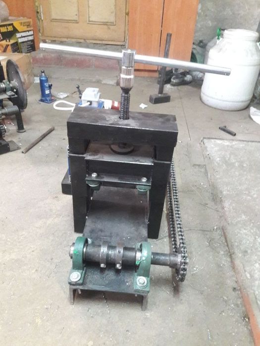 Профилегиб, трубогиб