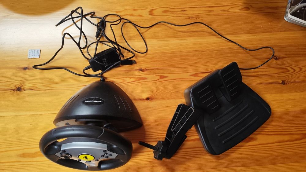 Conjunto volante thrustmaster