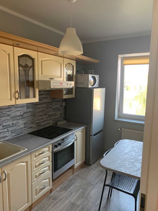 Przytulne 2 pokoje, balkon, parking, blisko centrum - Widok 3