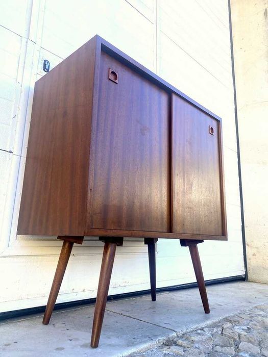 Aparador portas de correr olaio vintage 80comp x 40prof x 89,5