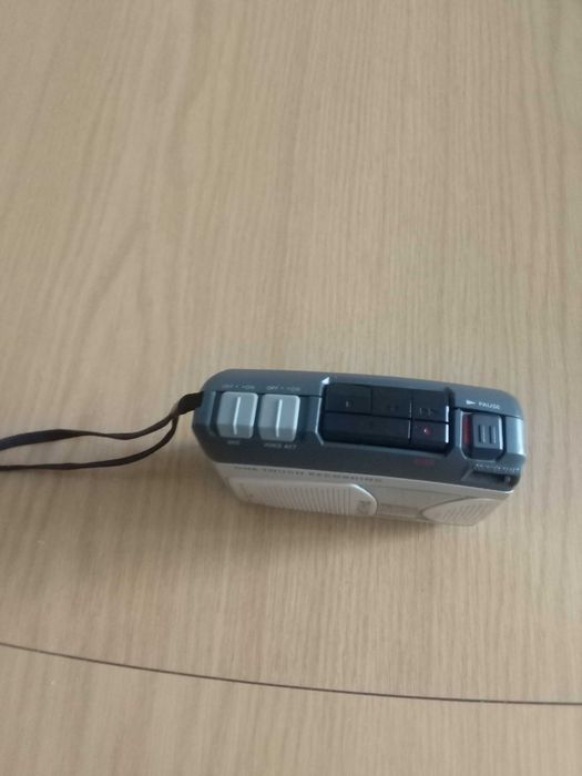 Cassette Player433985922416650242