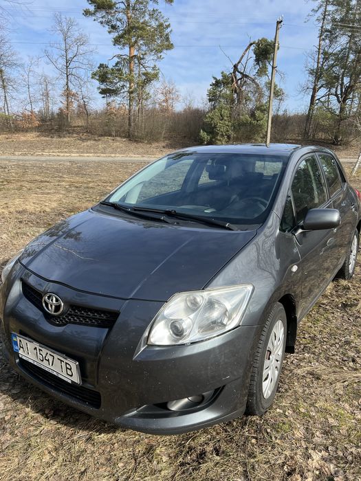 Продам Тойота ауріс