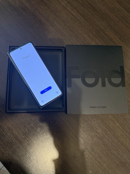 Samsung galaxy Z Fold 4 impecável