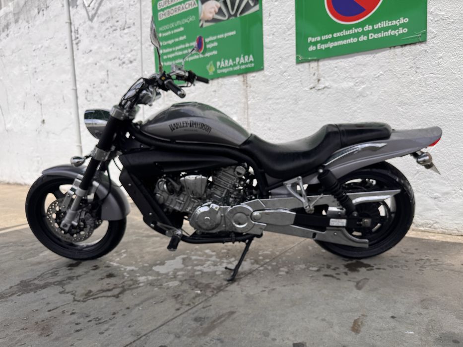 Hyosung aquilla 650