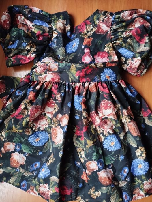 Продам дитячу сукню