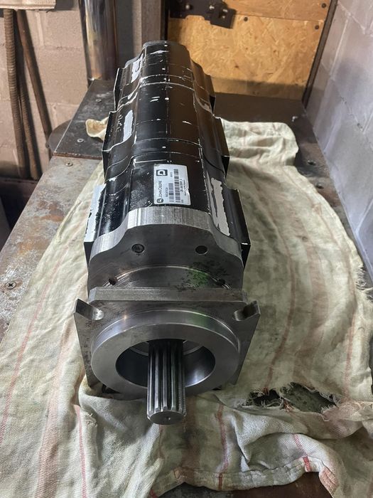 Гидравлика гидромотор гидронасос ремонт John Deere Class Case Krone