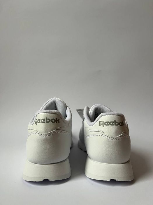 Кросівки Reebok CL LTHR
