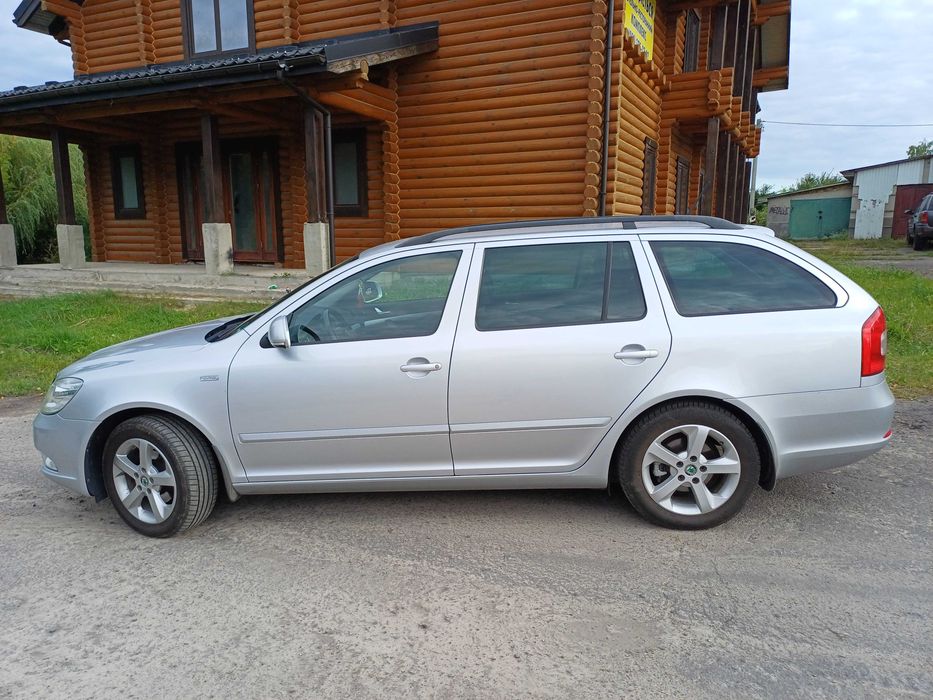 Автомобіль Skoda A5