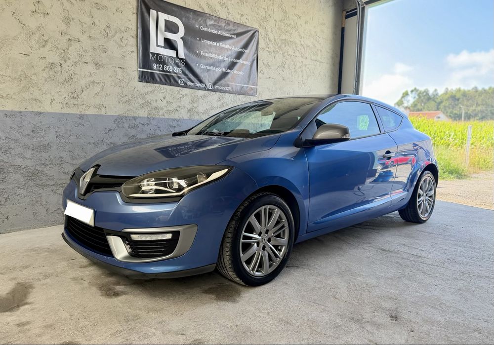 Renault Megane Coupe 1.5 DCI GT Line - Desde 155€ Mês