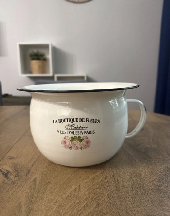 Pojemnik osłonka emaliowana w stylu angielskim