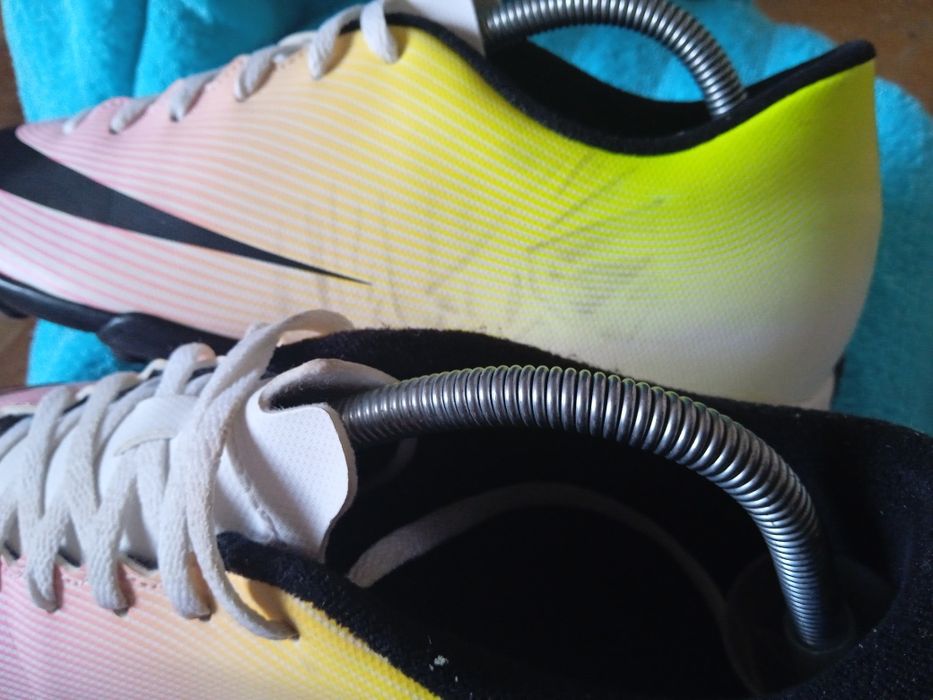 NIKE 43  MERCURIAL sportowe piłkarskie