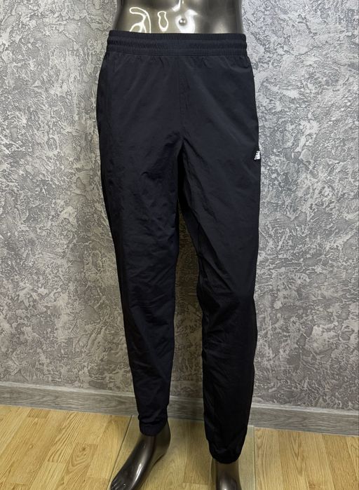 New Balance штаны L-XL размер трекинговые черные на манжетах