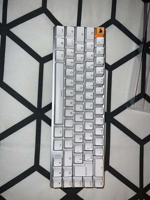 Teclado Glorious  GMMK 2