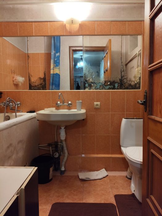 Пол дома пр.Леси Украинки