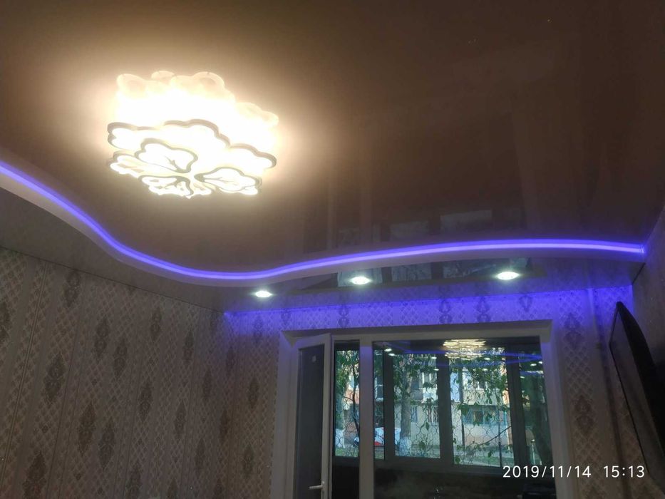 потолки натяжные