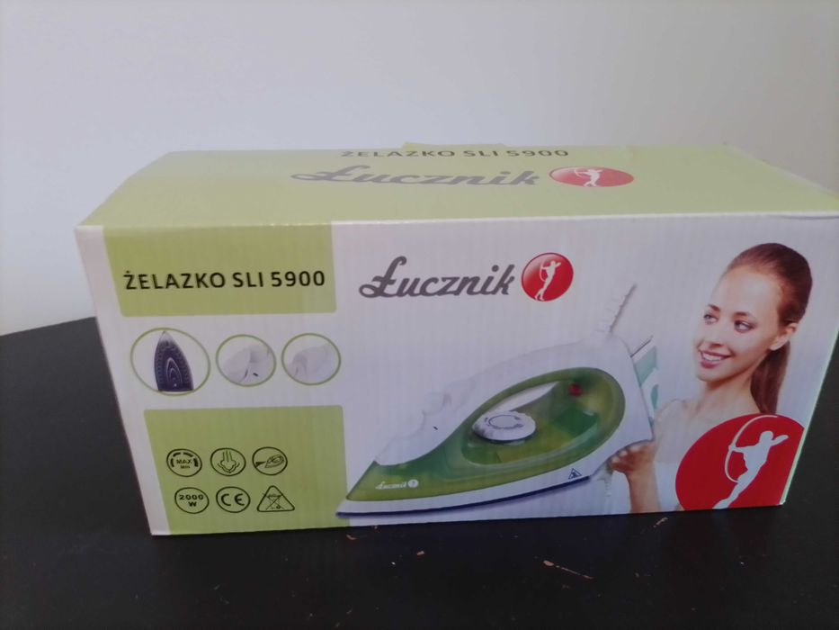 Żelazko Parowe Łucznik SLi5900 nowe retro  2000 W  wysylka