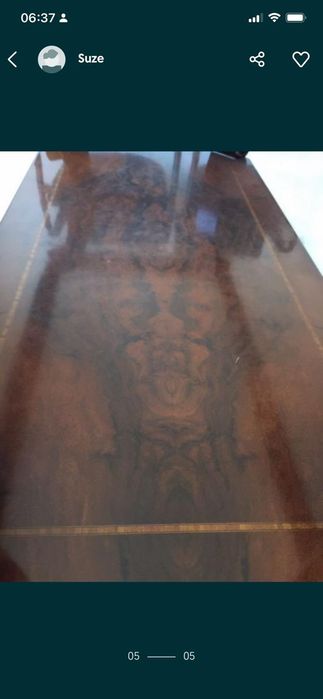Mesa de apoio em cerejeira. Madeira maciça.