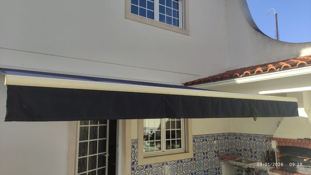 Toldo retrátril automático + estrutura Somfy