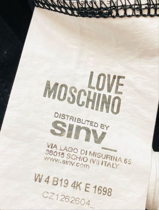 Женская черная футболка Love Moschino Xs/S