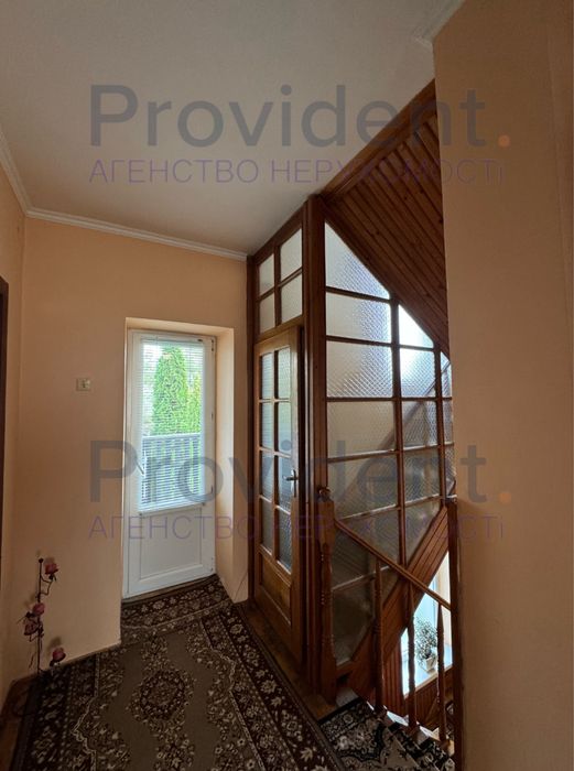 Продаж будинку поруч з центром|270м2